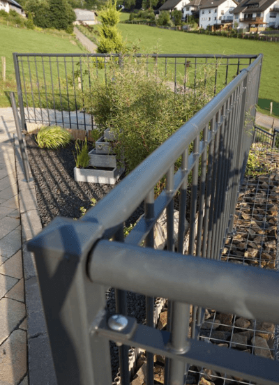 Geländer Ancona als Detailansicht | Pulverbeschichtet Anthrazit