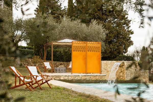 Sichtschutz Romna am Pool | Cortenstahl