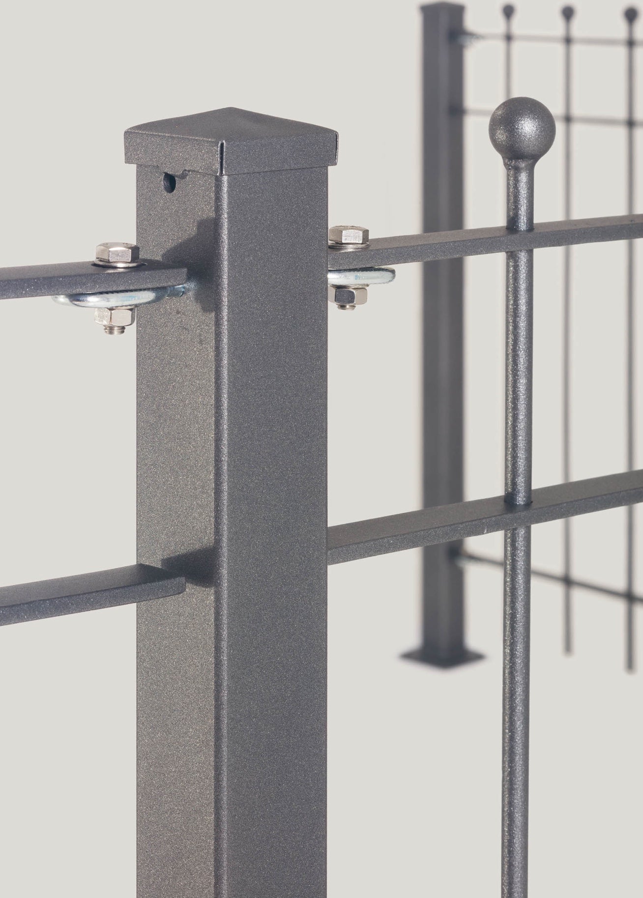 Geländerpfosten pulverbeschichtet anthrazit