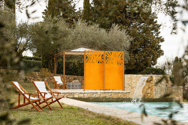 Sichtschutz für den Pool oder Whirlpool - Ideen, Materialien und rechtliche Grundlagen