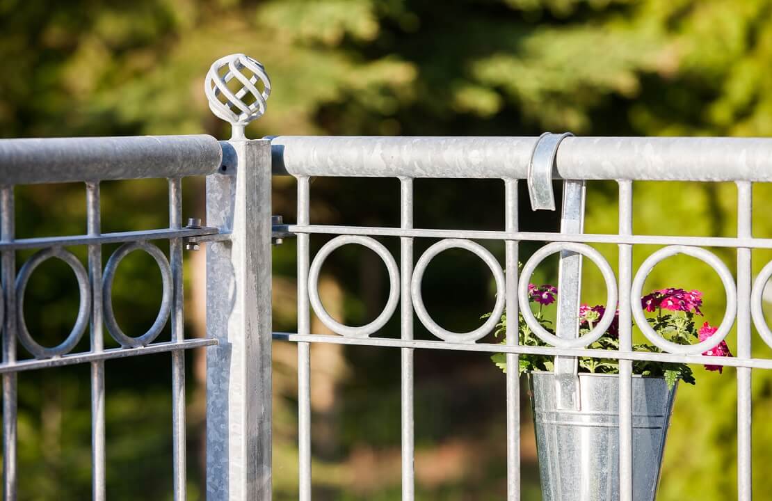 Balkongeländer Belluno aus Metall feuerverzinkt