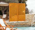 Sichtschutz Roya am Pool | Cortenstahl